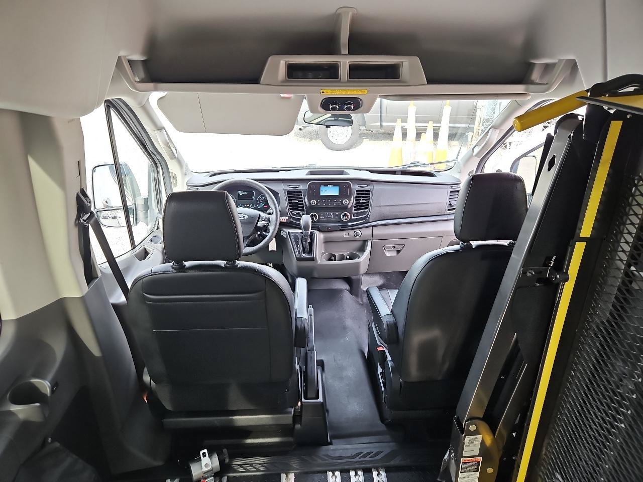 Used 2020 Ford Transit 350 XL RWD image 38