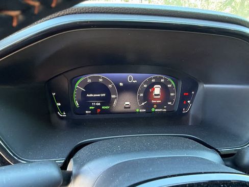 Used 2026 Honda CR-V Sport Touring image 11