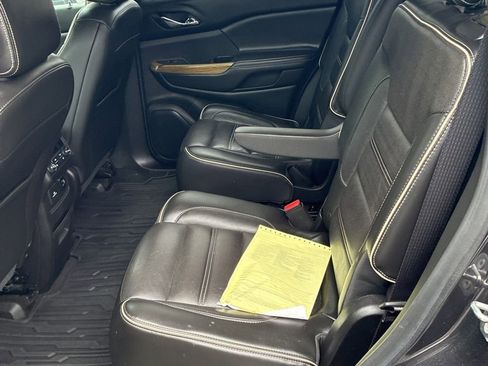 Used 2018 GMC Acadia Denali w/ Technology Package image 14