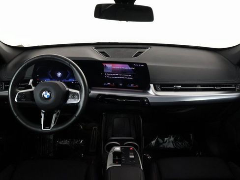 Used 2023 BMW X1 xDrive28i w/ M Sport Package AWD/4WD image 8