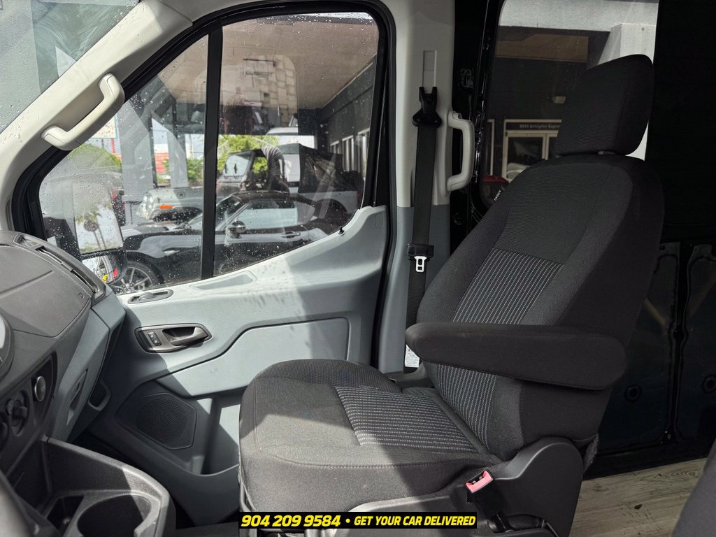 Used 2019 Ford Transit 150 XLT RWD image 19