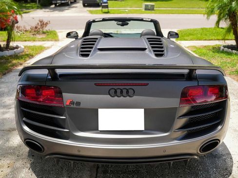Used 2011 Audi R8 V10 image 7