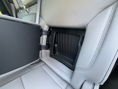 New 2026 GMC Sierra 1500 SLT AWD/4WD image 24