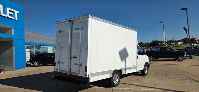 New 2026 Chevrolet Express 3500 w/ Power Convenience Package RWD image 5