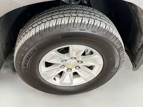 Used 2020 Chevrolet Silverado 1500 LT w/ All-Star Edition image 32