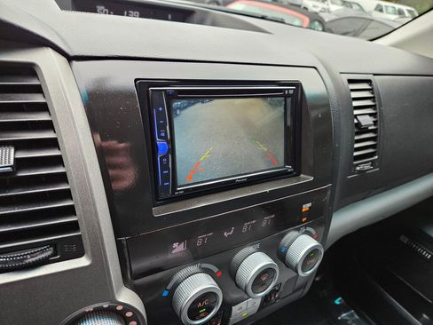 Used 2012 Toyota Sequoia Platinum image 11