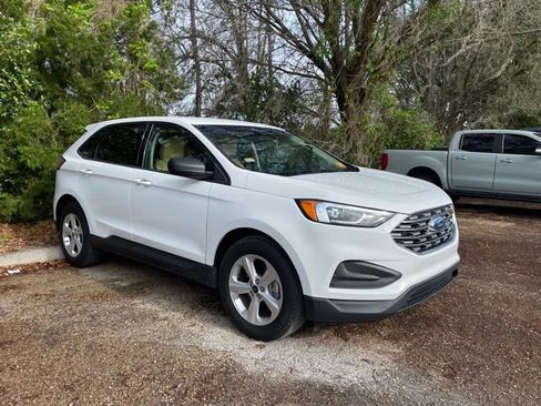 Used 2020 Ford Edge SE image 8