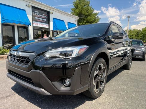 Used 2021 Subaru Crosstrek 2.5i Limited w/ Moonroof Package 2 AWD/4WD image 1