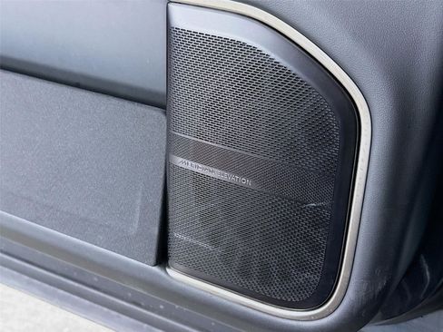 Used 2022 Rivian R1T Launch Edition image 10