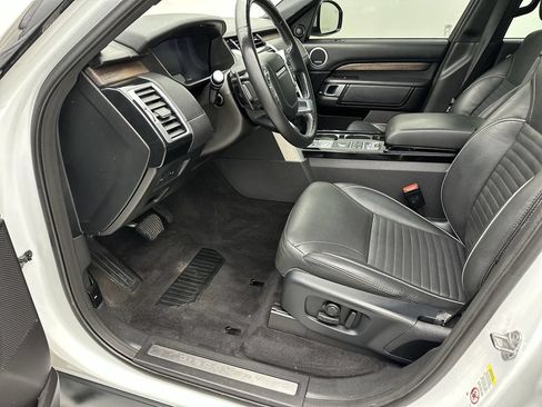 Used 2018 Land Rover Discovery HSE Luxury AWD/4WD image 11