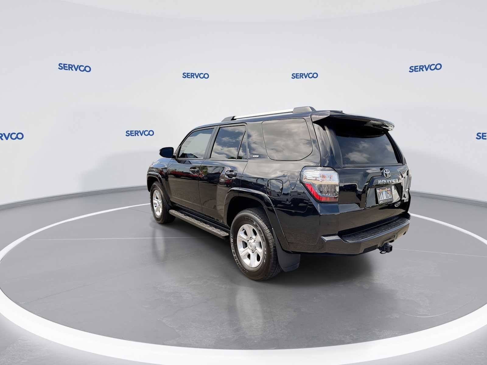 Used 2024 Toyota 4Runner SR5 Premium RWD image 6