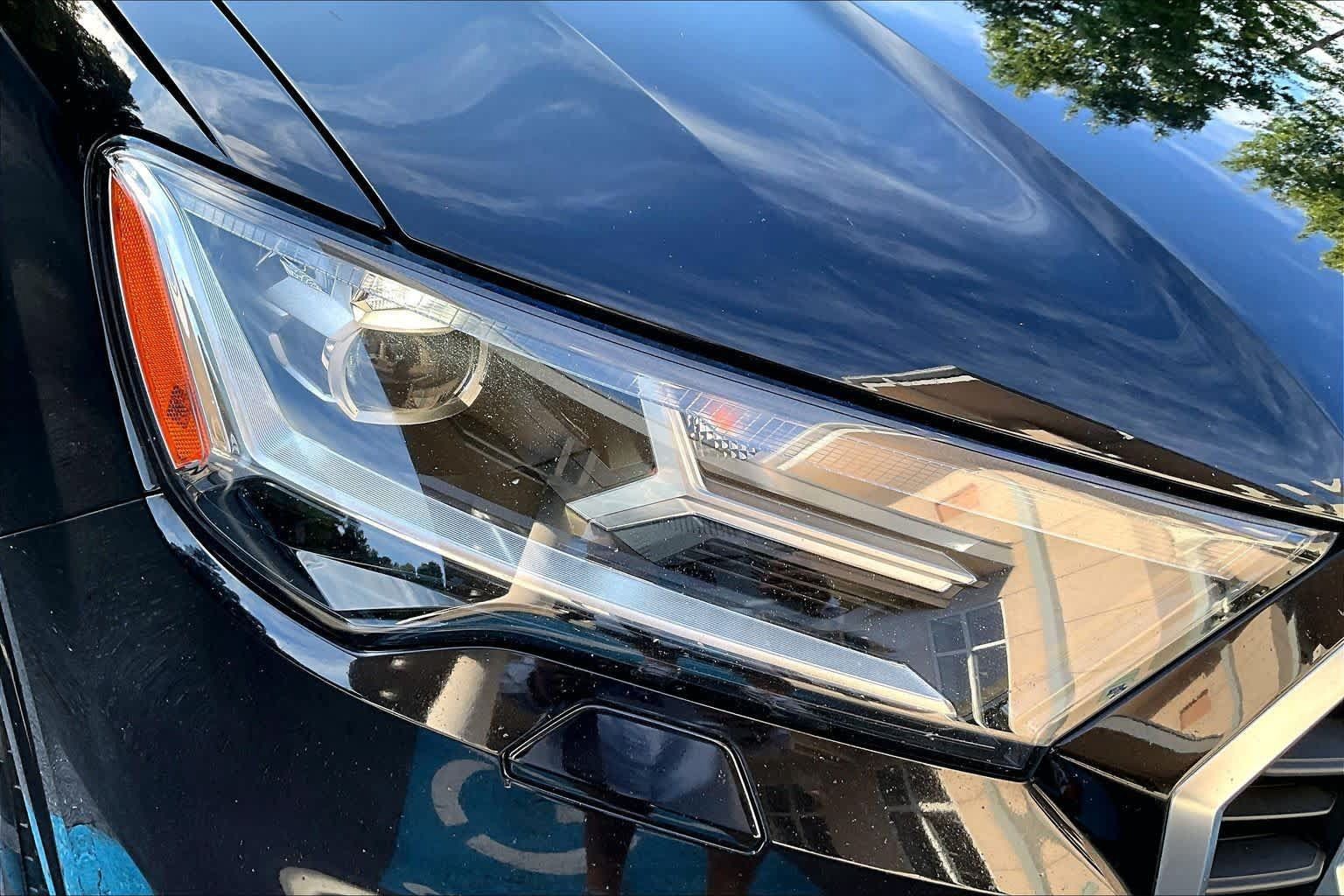 Used 2021 Audi Q7 3.0T Premium Plus AWD/4WD image 28
