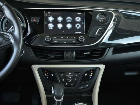 Used 2018 Buick Envision Preferred image 19