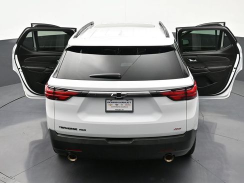 Certified 2023 Chevrolet Traverse RS w/ LPO, Floor Liner Package AWD/4WD image 36