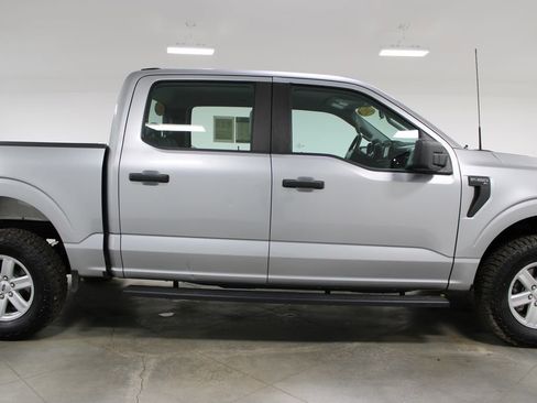 Used 2022 Ford F150 XL w/ Trailer Tow Package image 11