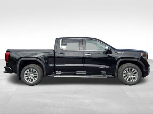 New 2026 GMC Sierra 1500 Denali w/ Technology Package image 10