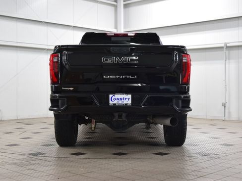 Used 2025 GMC Sierra 2500 Denali w/ Denali Reserve Package AWD/4WD image 7
