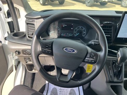 Used 2024 Ford Transit 350 XLT RWD image 22