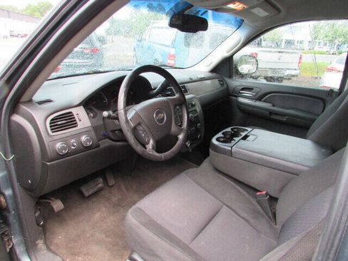 Used 2008 Chevrolet Avalanche LS image 12