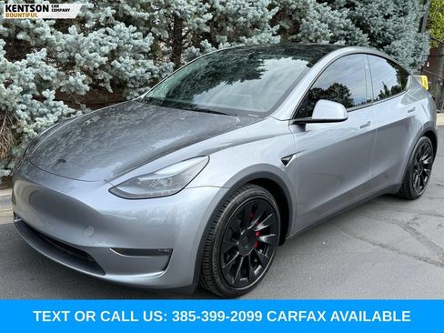 Used 2024 Tesla Model Y Performance AWD/4WD image 3