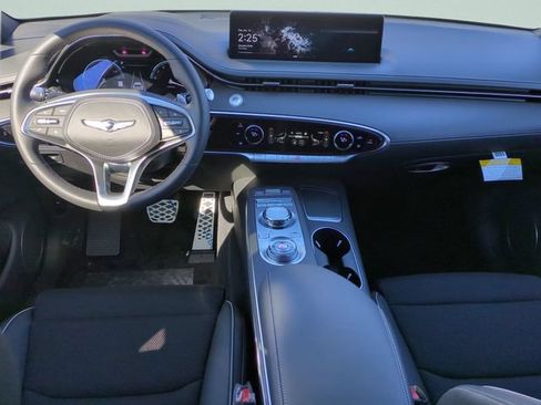 Certified 2025 Genesis GV70 2.5T w/ Sport Prestige Package AWD/4WD image 26