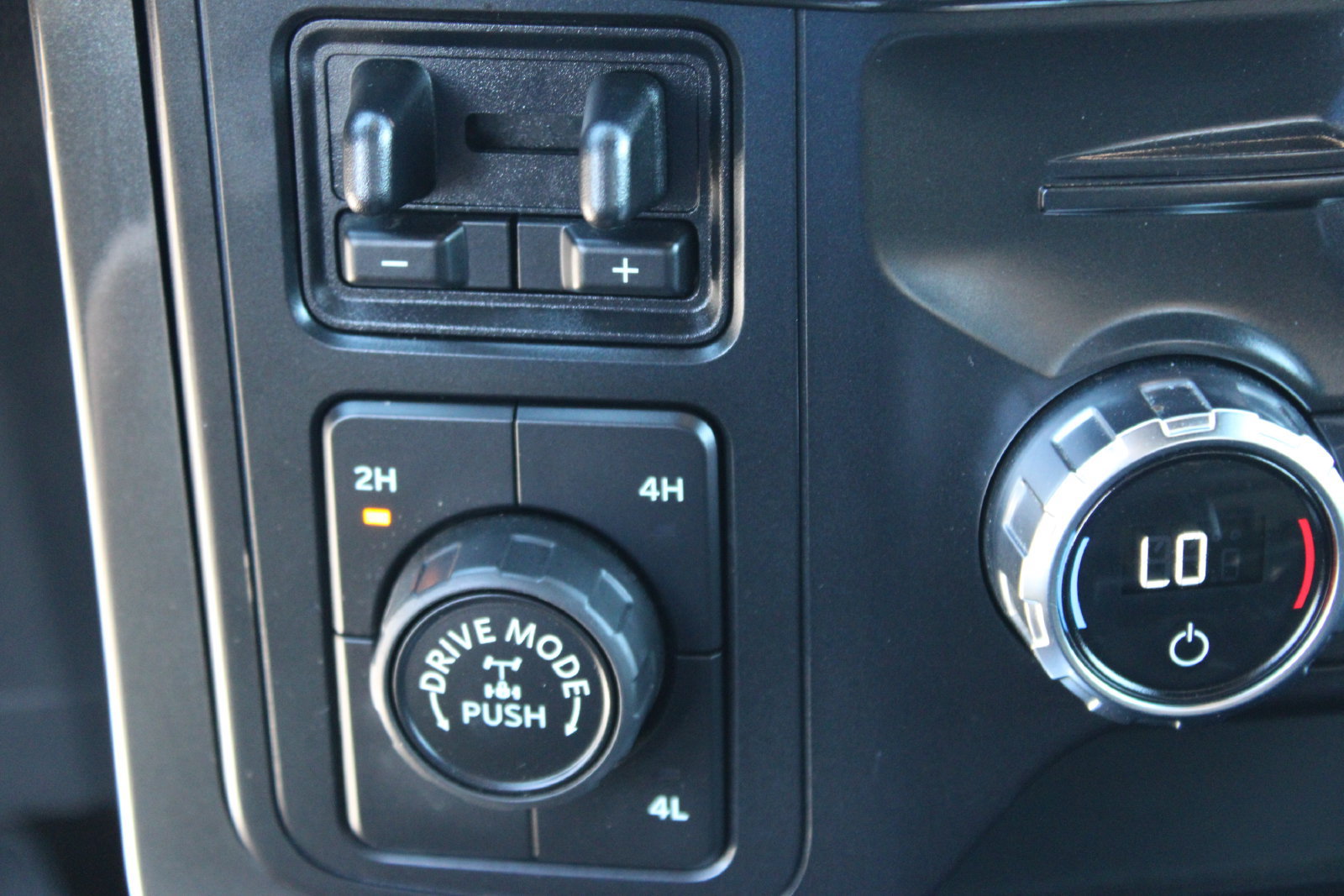 Used 2021 Ford F150 XLT w/ Equipment Group 302A High AWD/4WD image 19