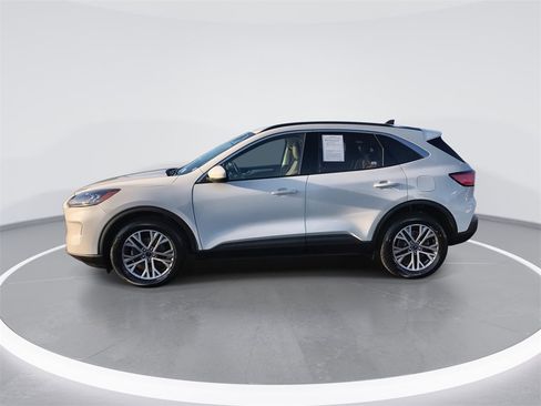 Used 2021 Ford Escape SEL w/ Technology Package image 5