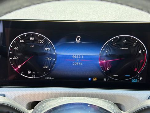 Used 2025 Mercedes-Benz CLA 250 image 26