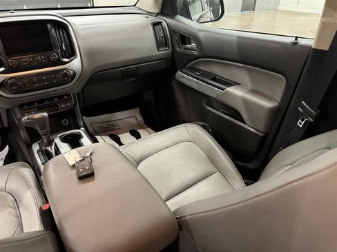 Used 2015 Chevrolet Colorado LT w/ Luxury Package AWD/4WD image 30