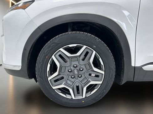 Certified 2022 Hyundai Santa Fe Limited FWD image 9