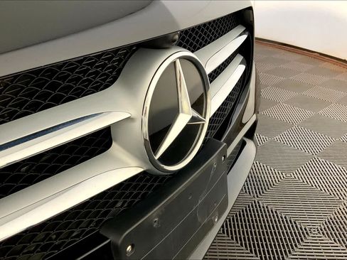 Used 2021 Mercedes-Benz C 300 4MATIC Sedan image 31