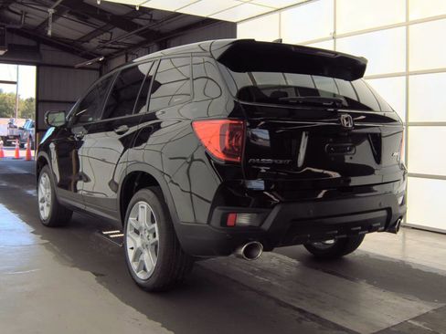 Used 2024 Honda Passport EX-L image 6