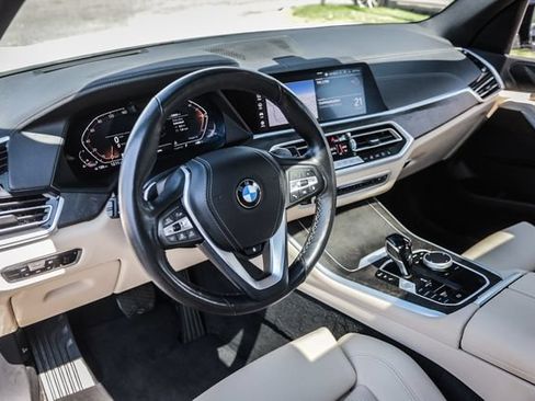 Used 2022 BMW X5 xDrive40i AWD/4WD image 44