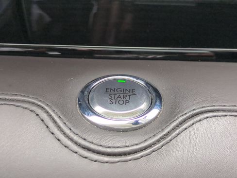 Used 2018 Lincoln Navigator Black Label w/ Cargo Package image 32