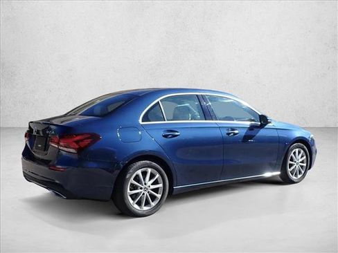 Used 2021 Mercedes-Benz A 220 4MATIC image 8