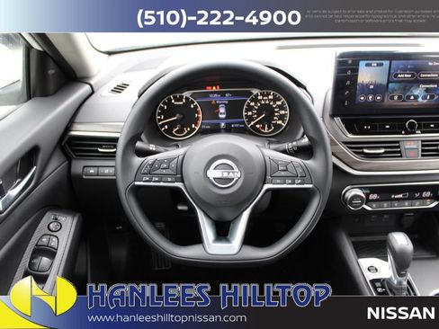 New 2025 Nissan Altima 2.5 SV w/ SV Special Edition Package FWD image 17