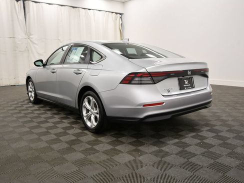 Certified 2024 Honda Accord LX image 5