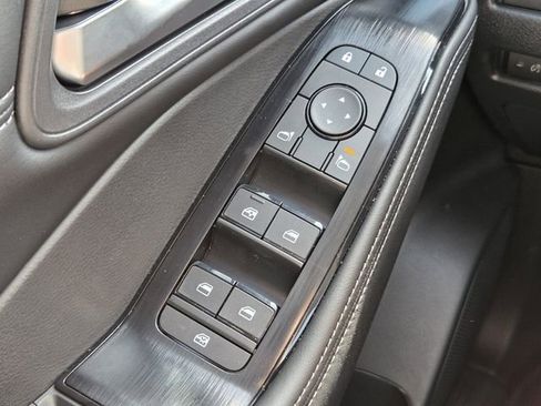 New 2026 Nissan Rogue SV AWD/4WD image 23
