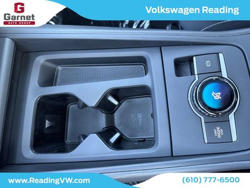 Used 2026 Volkswagen Tiguan SE AWD/4WD image 31