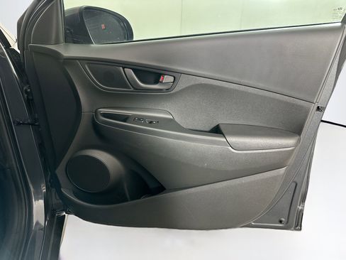 Used 2019 Hyundai Kona SEL FWD image 30