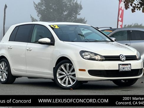 Used 2012 Volkswagen Golf 4-Door image 1
