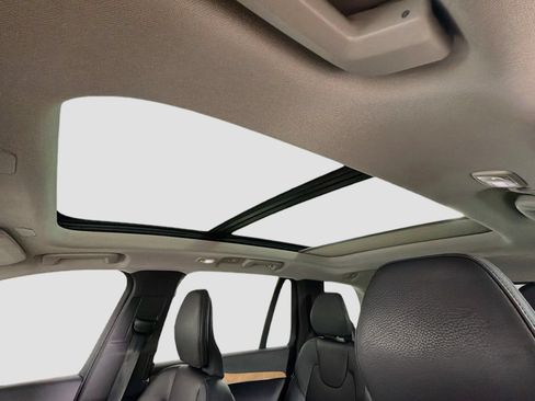 Certified 2023 Volvo XC90 B6 Plus w/ Protection Package Premier AWD/4WD image 22