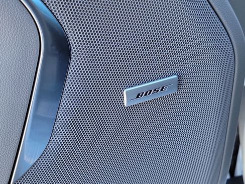 Used 2023 Chevrolet Tahoe Z71 w/ Luxury Package image 21