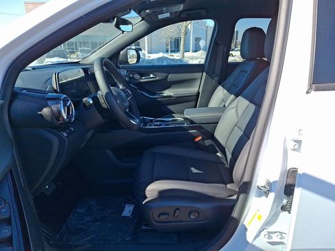 New 2026 Chevrolet Equinox LT w/ Convenience Package II image 6