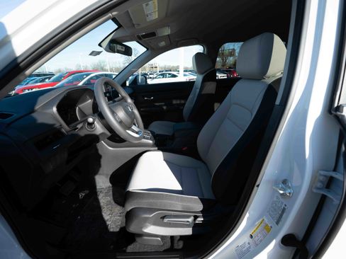 New 2026 Honda CR-V LX image 9