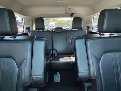 Used 2018 Ford Expedition Platinum image 20