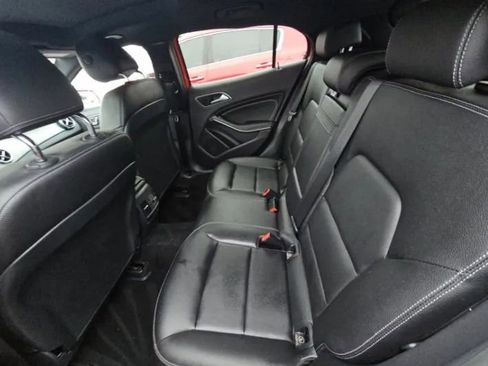 Used 2019 Mercedes-Benz GLA 250 4MATIC image 6