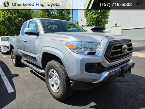 Used 2023 Toyota Tacoma SR w/ SR Convenience Package RWD image 3