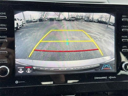 Used 2022 Toyota Camry XSE image 25