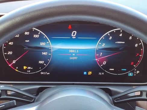 Used 2025 Mercedes-Benz C 300 Sedan image 11
